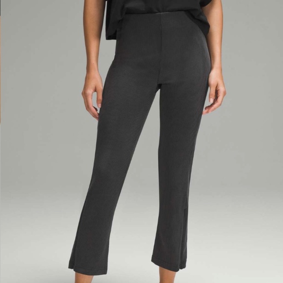 Lululemon Ribbed Softstreme Zip-Leg High-Rise Cropped Pants 25" - Picture 1 of 2